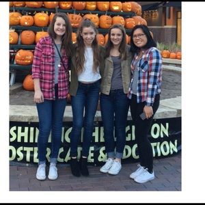 Meet your Posher, Payton