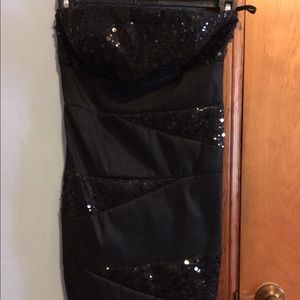 Black sparkly homecoming dress