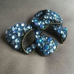 Vintage Brooch with Blue Crystals