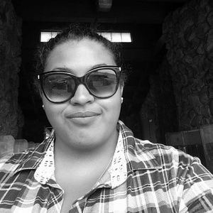 Meet your Posher, Jasmin