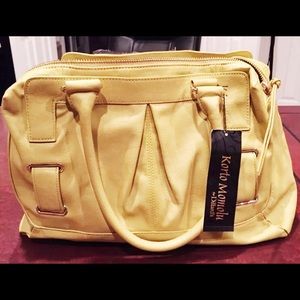 Korto Momolu Lime Purse