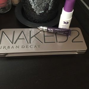 Urban Decay Naked 2
