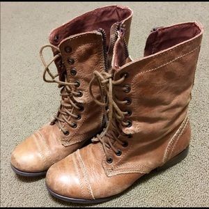 Steve Madden troopa boots