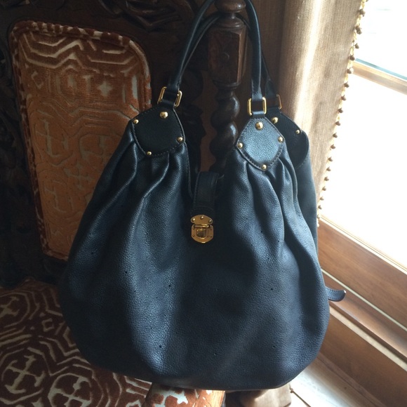 Louis Vuitton Handbags - ❤️❤️SOLD❤️❤️❤️Authentic LV Mahina bag.