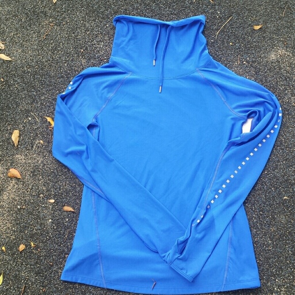 Gap  pullover size S