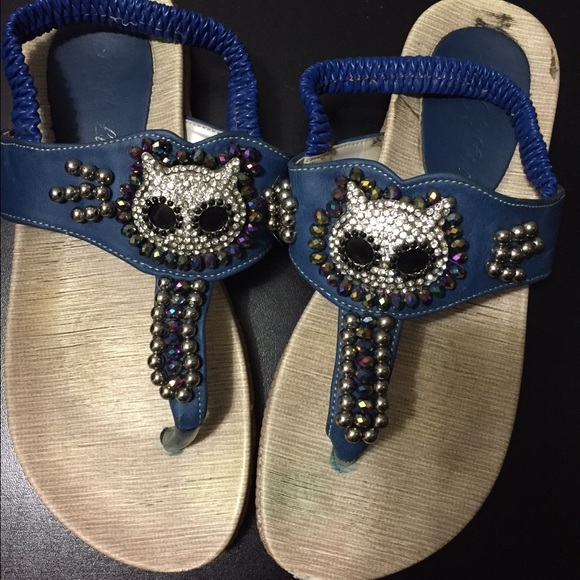 well maintained cute cat sandals.