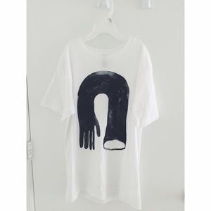 Printed Glove Tshirt