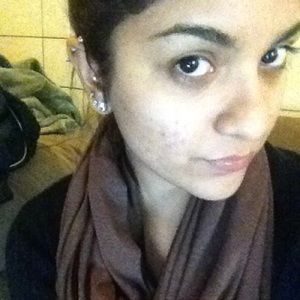 Meet your Posher, Jasmin