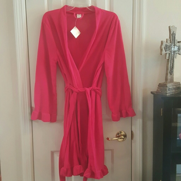 BNWT Ulta Robe