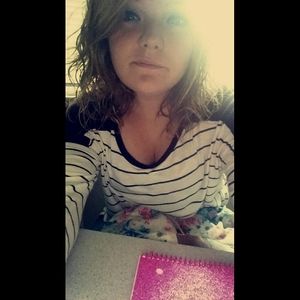 Meet your Posher, Brooke