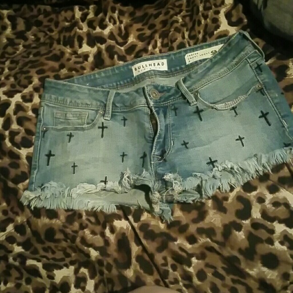 Shorts - Picture 3 of 4