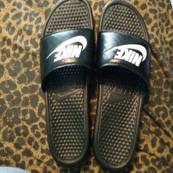 Nike sliders