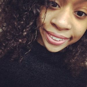Meet your Posher, Tiara