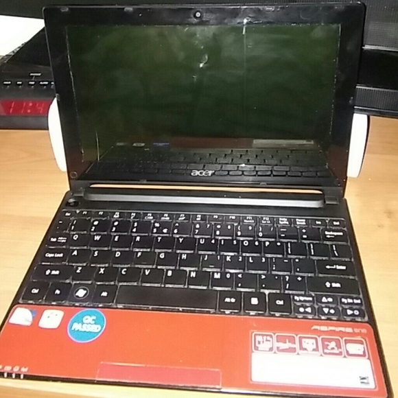 Computer - Picture 1 of 1