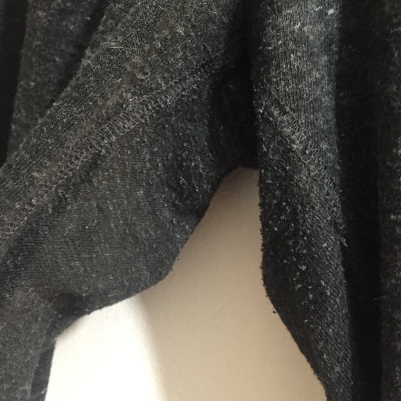 -SOLD- Nike Gym Vintage Capris - Picture 4 of 4