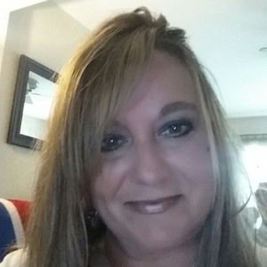 Meet your Posher, Traci