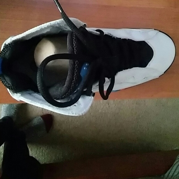 Jordan shoes - Picture 2 of 4