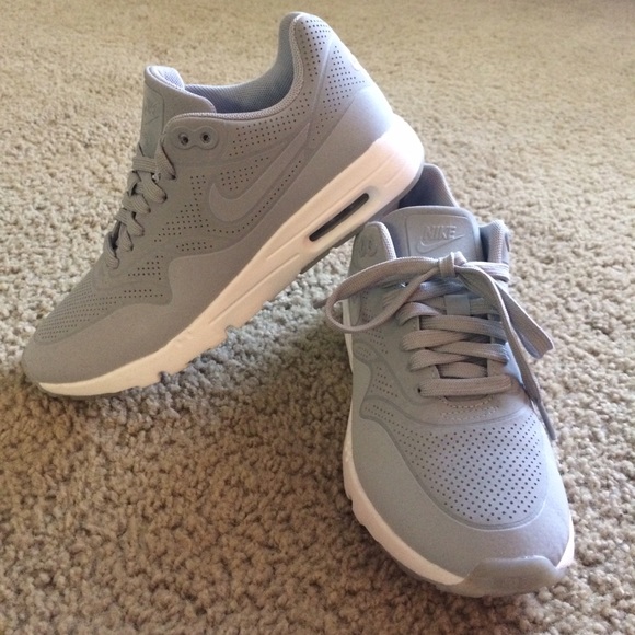 Nike Air Max Ultra Moire Women's size 6.5