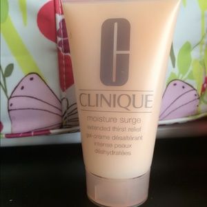Clinique moisture surge
