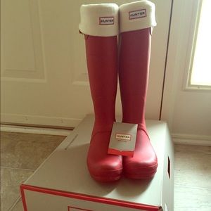 tall hunter boots