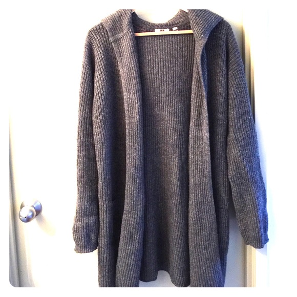Uniqlo sweater