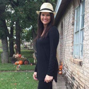 Meet your Posher, Raesha