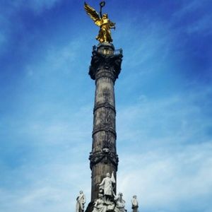 Meet your Posher, Emmanuel