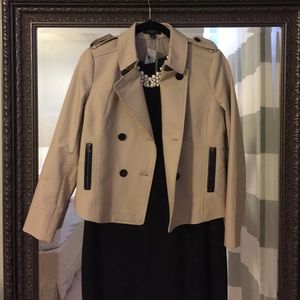 NWT🎀Ann Taylor swing trench/blazer