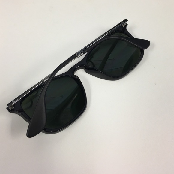 Ray Ban mirrored sunglass