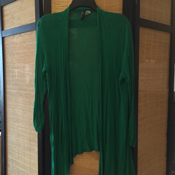 Light cardigan/sweater