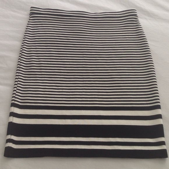Black & White Pencil Skirt