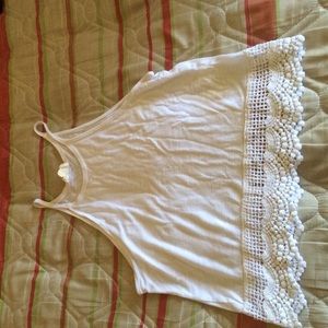 White crop top shirt