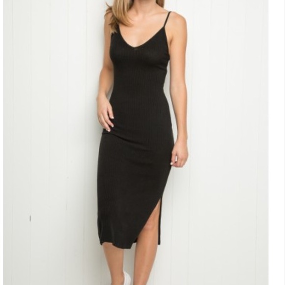 NWTO Brandy Melville Aliza dress