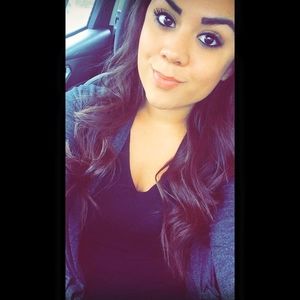 Meet your Posher, Janet