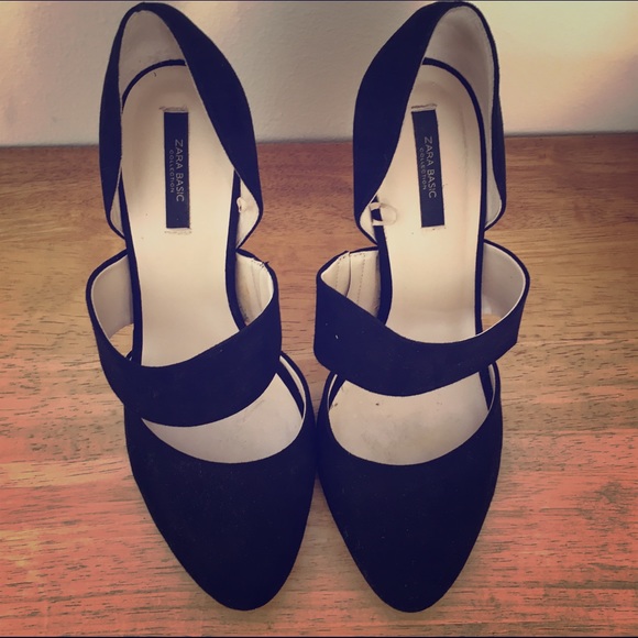 Zara sexy black heels!