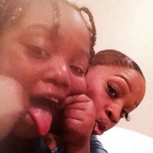 Meet your Posher, Lacoria