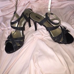 Black sparkly heals