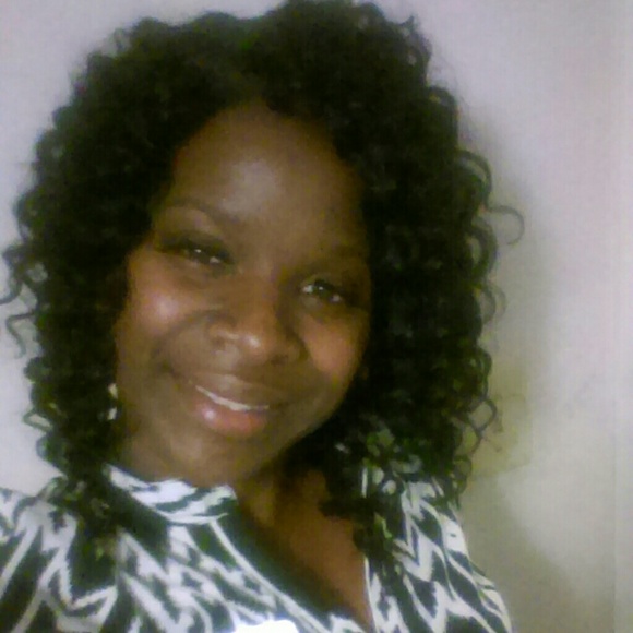 Meet your Posher, Meosha