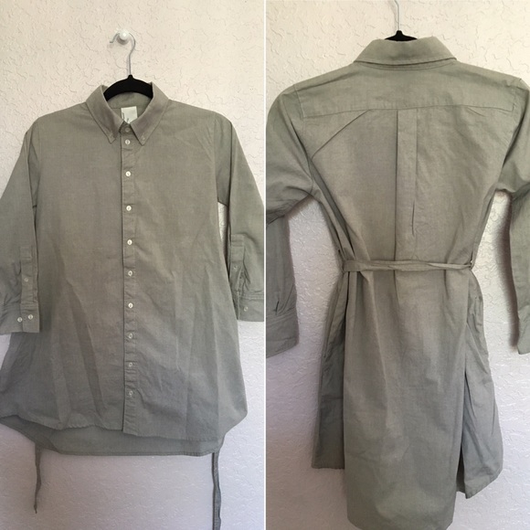 AA Button-Up Dress - Picture 3 of 4