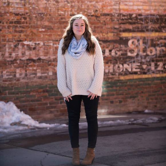 Meet your Posher, Stephanie