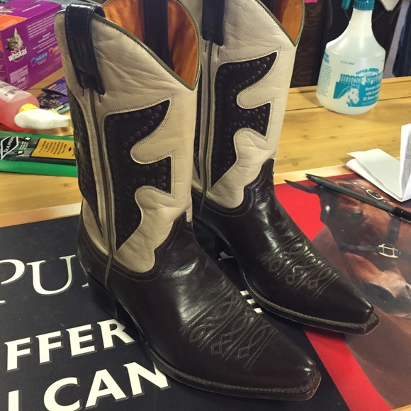 Frye Snip Toe Boots