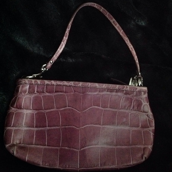Coach Purple Croc Embossed LRG Wristlet - Picture 2 of 4