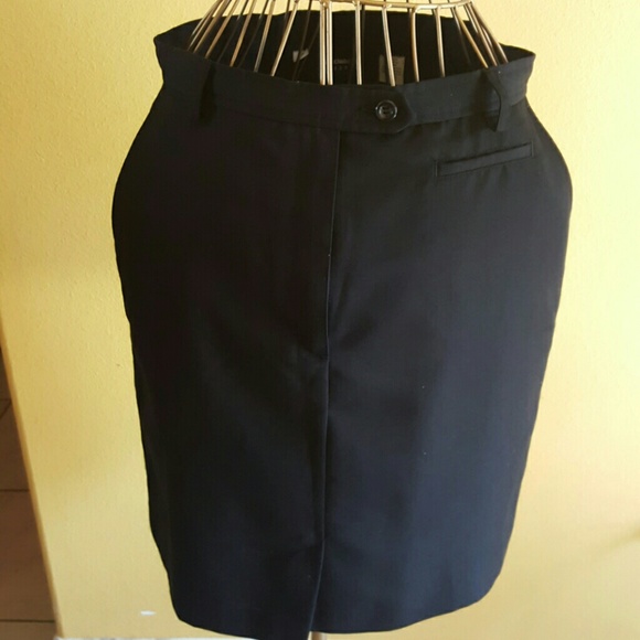 Black skirt liz claiborne Sport