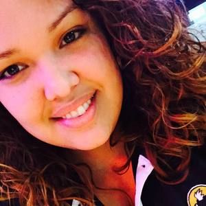 Meet your Posher, Cristina