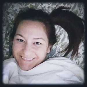 Meet your Posher, Desiree