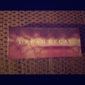 Urban decay eyeshadow pallet