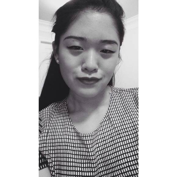 Meet your Posher, April