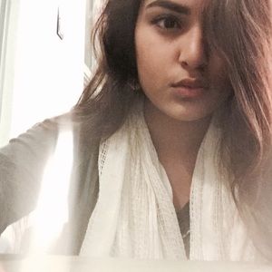 Meet your Posher, Devaki
