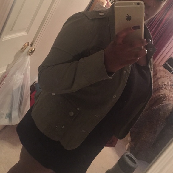 Army Style Jacket - Picture 2 of 4