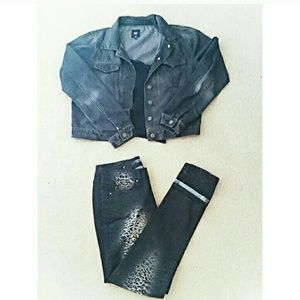 Leopard print denim jeans